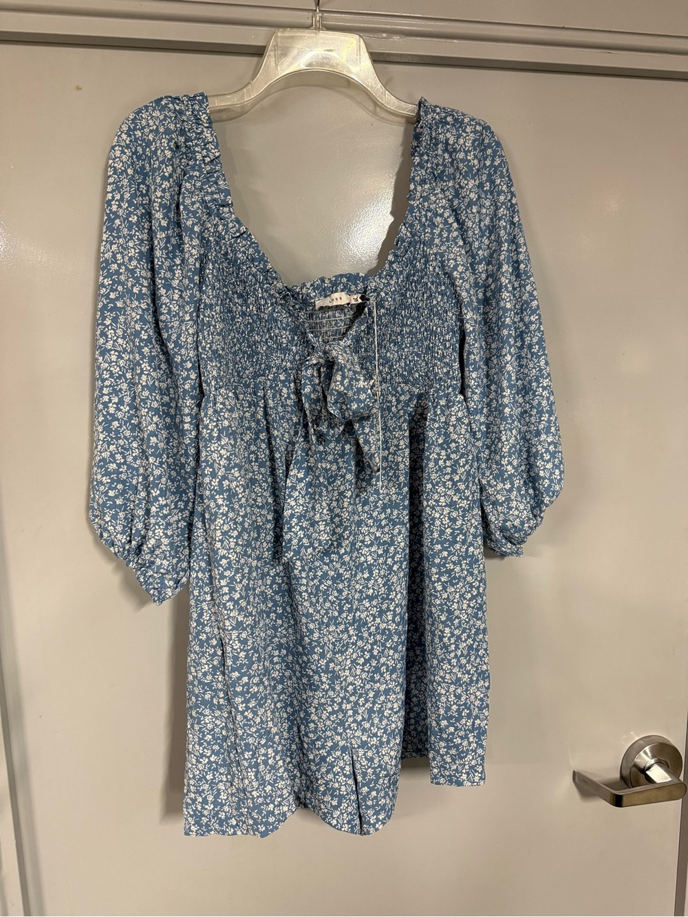 NWT Women’s Lush Blue & White Romper - L